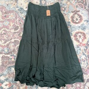 NWT Natural life skirt